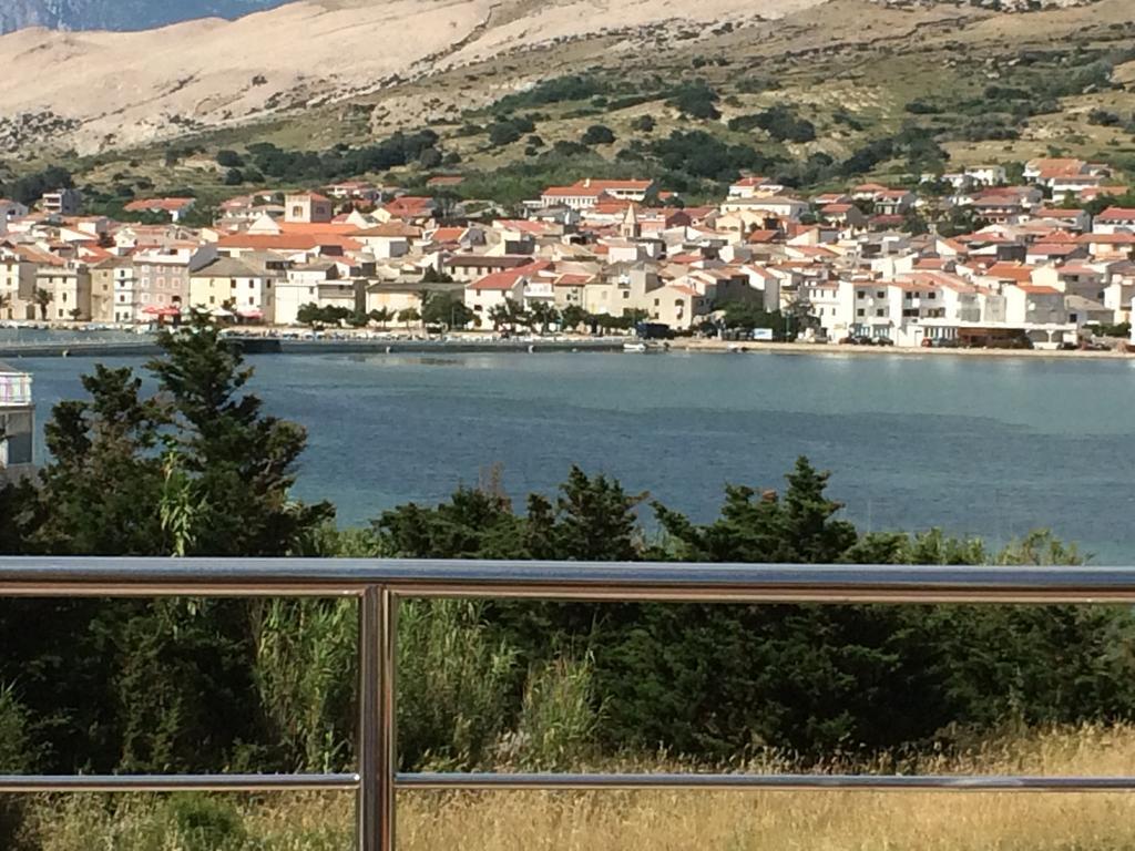 Apartments Matej Pag Town Rum bild